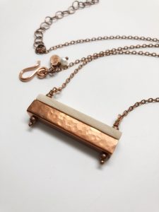 Copper and wood necklace with pearl detail